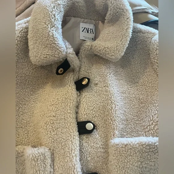 Zara Fleece Jacket - Picture 5 of 6